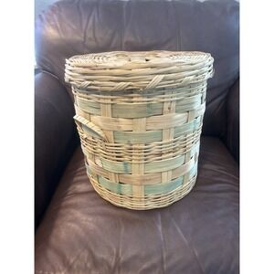 Handwoven Basket with Lid - Natural Fiber Decorative Storage Container 13"x13"